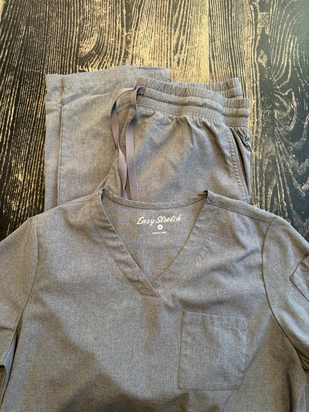 Easy Stretch Scrub set
